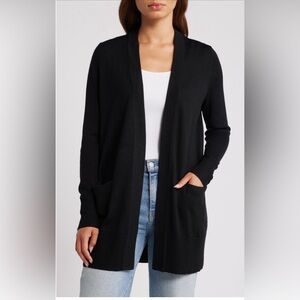 Make an offer!!
🌸SPRING SALE🌸 
Nordstrom Cardigan - black, merino wool blend
